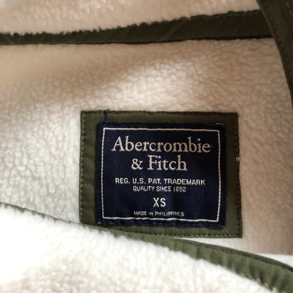 Abercrombie & Fitch fleece pull-over jacket - Picture 5 of 5